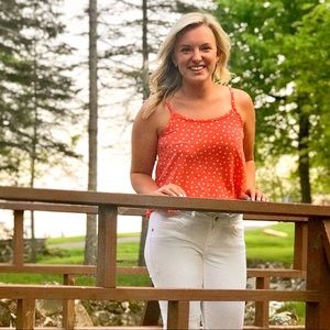 Meet your Posher, Chelsie